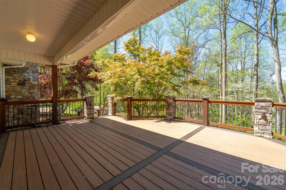 605 Toy Cove Road Sylva, NC 28779