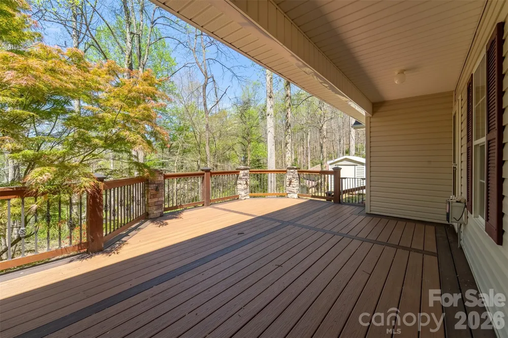 605 Toy Cove Road Sylva, NC 28779