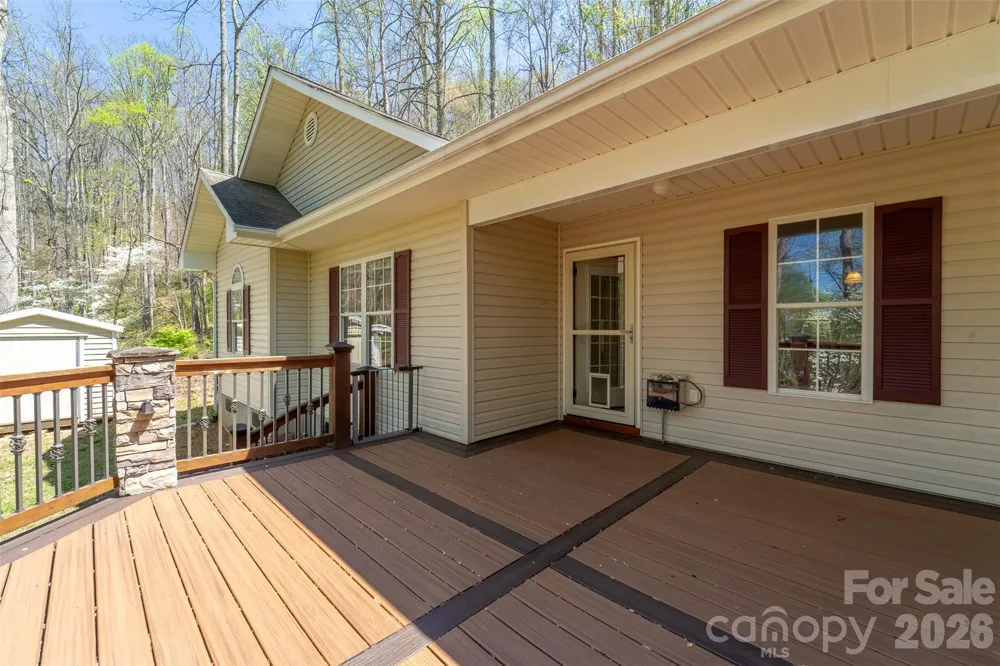 605 Toy Cove Road Sylva, NC 28779