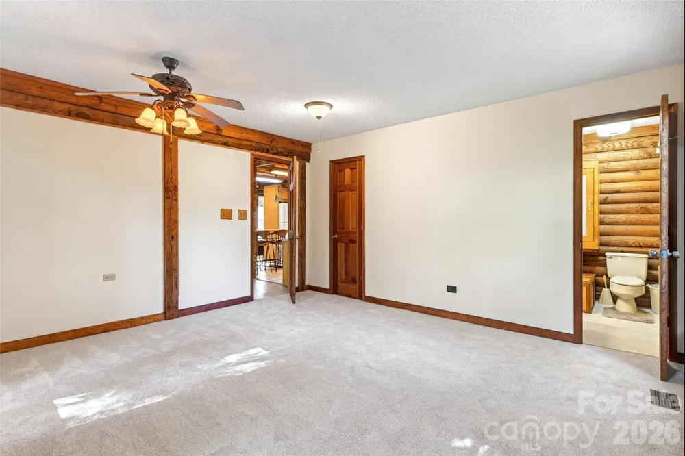 221 Hammer Hollow Drive Marion, NC 28752