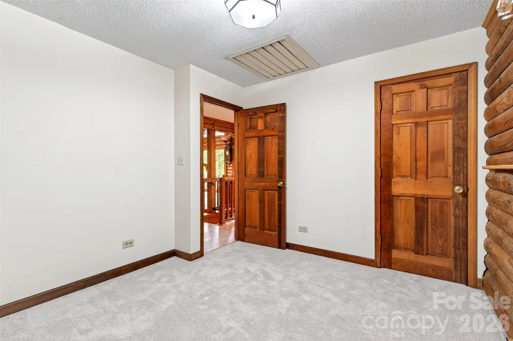 221 Hammer Hollow Drive Marion, NC 28752