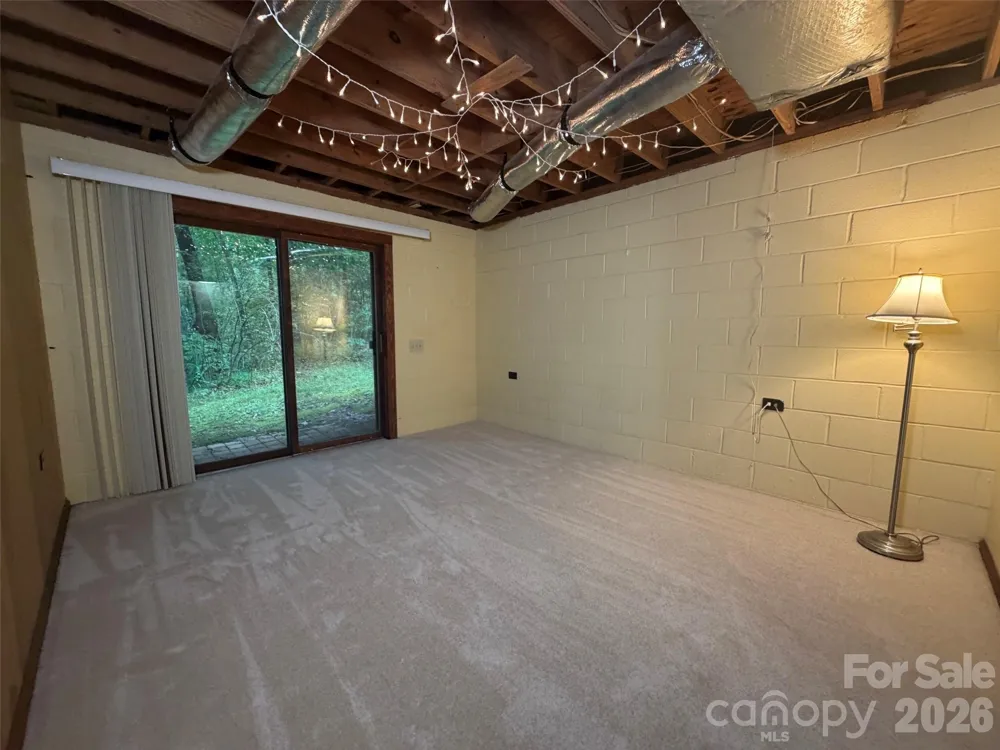 221 Hammer Hollow Drive Marion, NC 28752