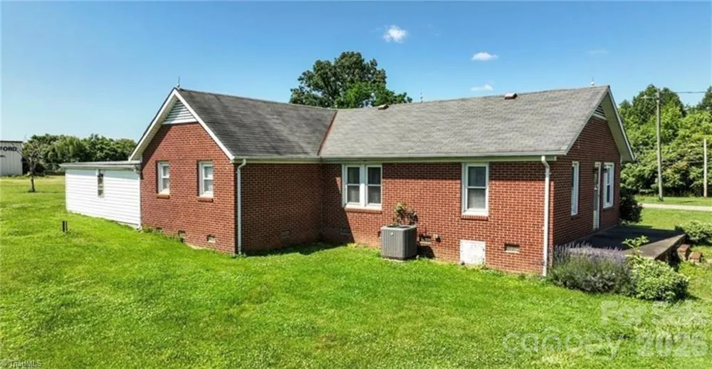 820 Suncrest Orchard Road North Wilkesboro, NC 28659