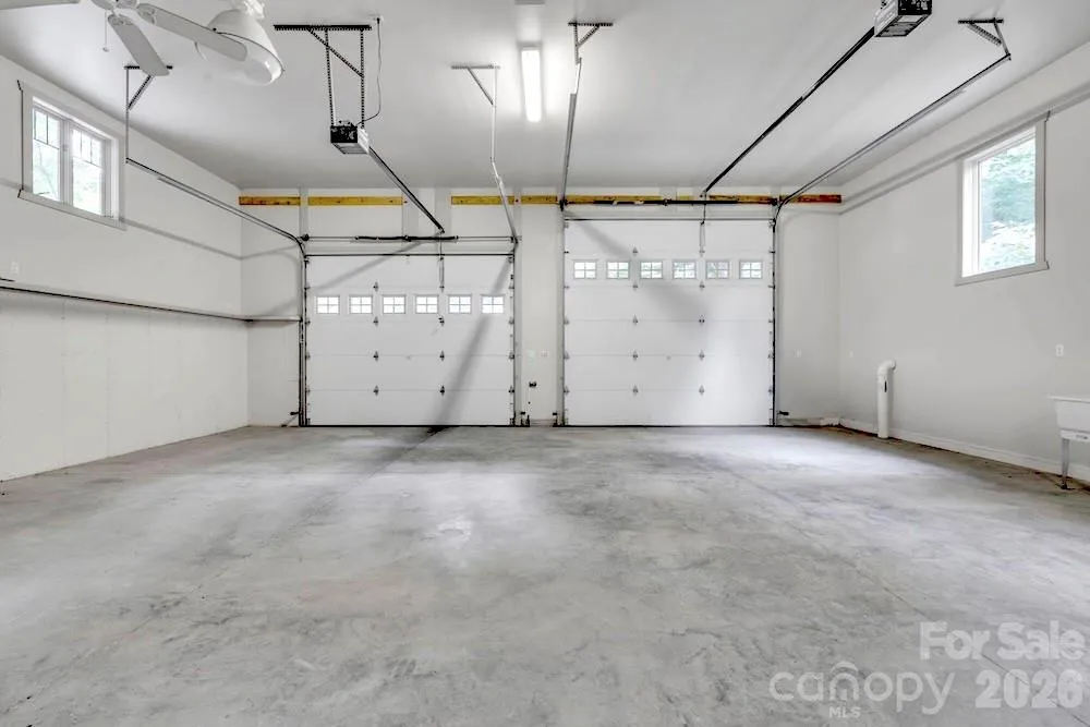 178 Whetstone Gap Road Lake Toxaway, NC 28747