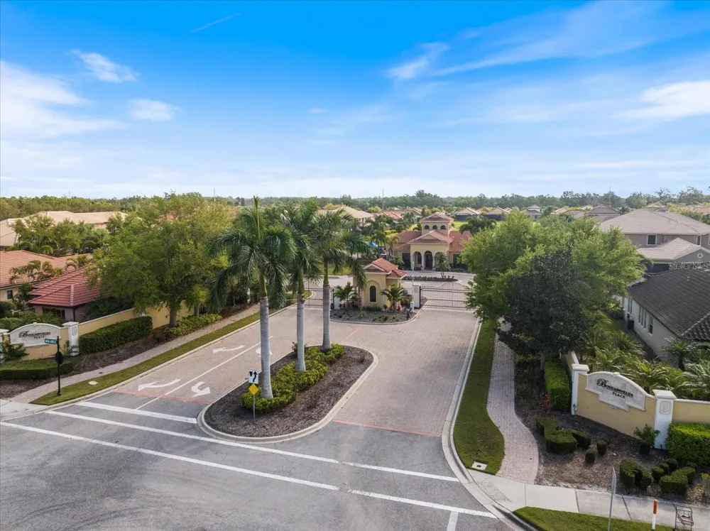 6120 E 27 STREET E Ellenton, FL 34222