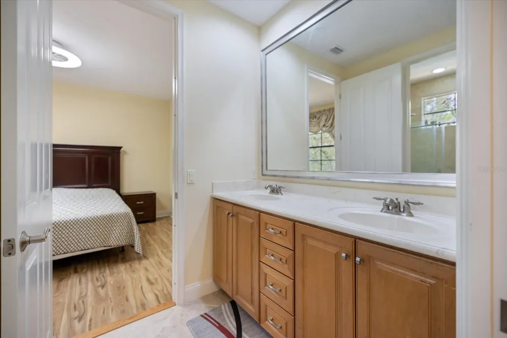 6120 E 27 STREET E Ellenton, FL 34222