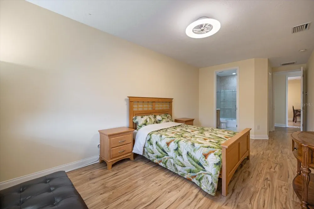 6120 E 27 STREET E Ellenton, FL 34222