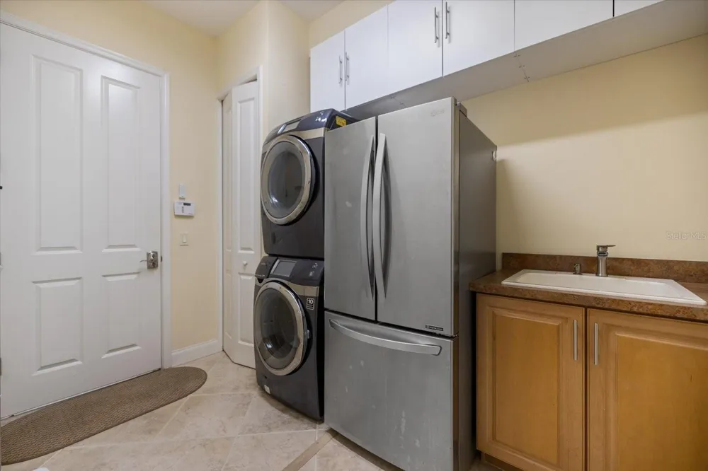 6120 E 27 STREET E Ellenton, FL 34222