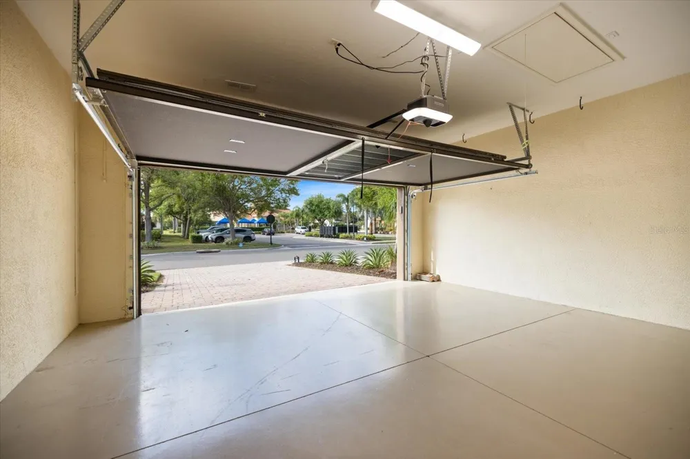 6120 E 27 STREET E Ellenton, FL 34222
