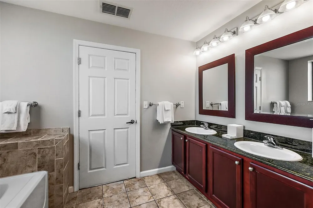 14501 GROVE RESORT AVENUE #1614 Winter Garden, FL 34787