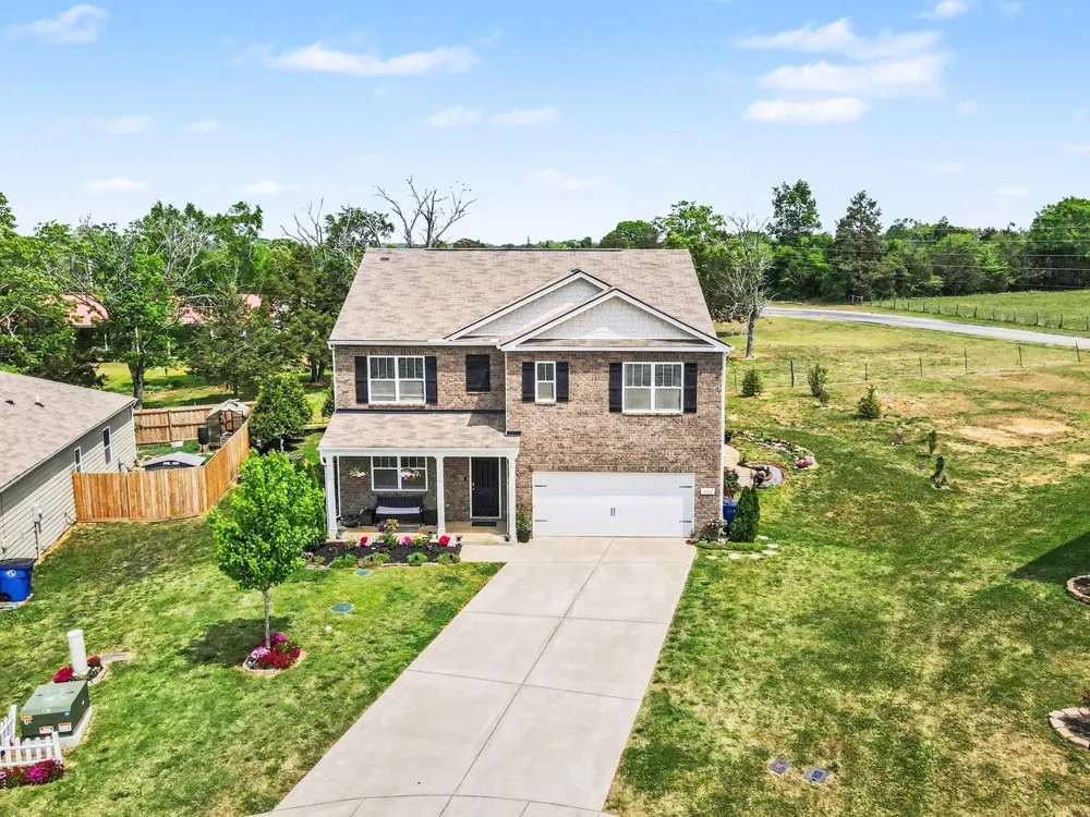 302 Ryan Rd Chapel Hill, TN 37034
