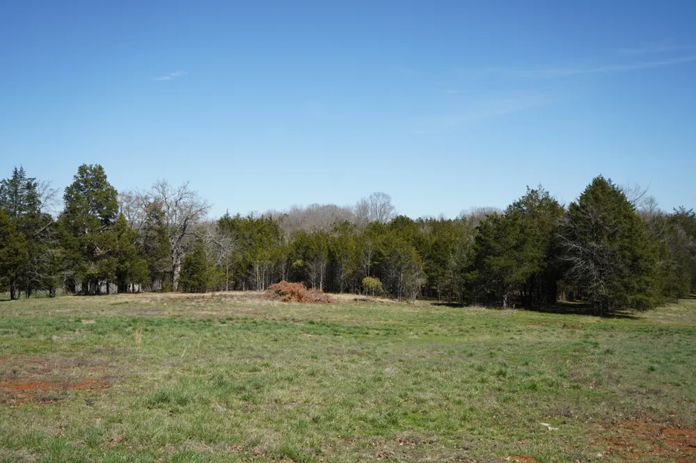 999 Old Lewisburg Hwy Columbia, TN 38401