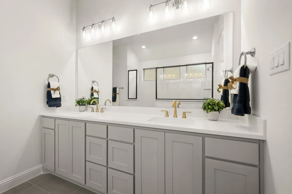 2632 Steve Street Burleson, TX 76028
