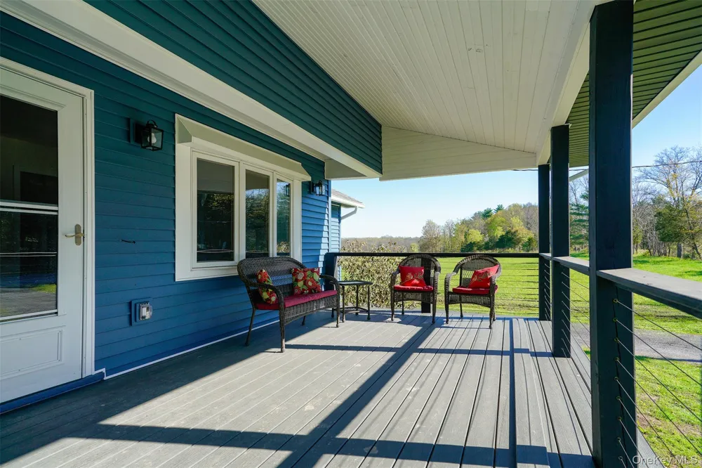 2005 Old Kings Highway Saugerties, NY 12477