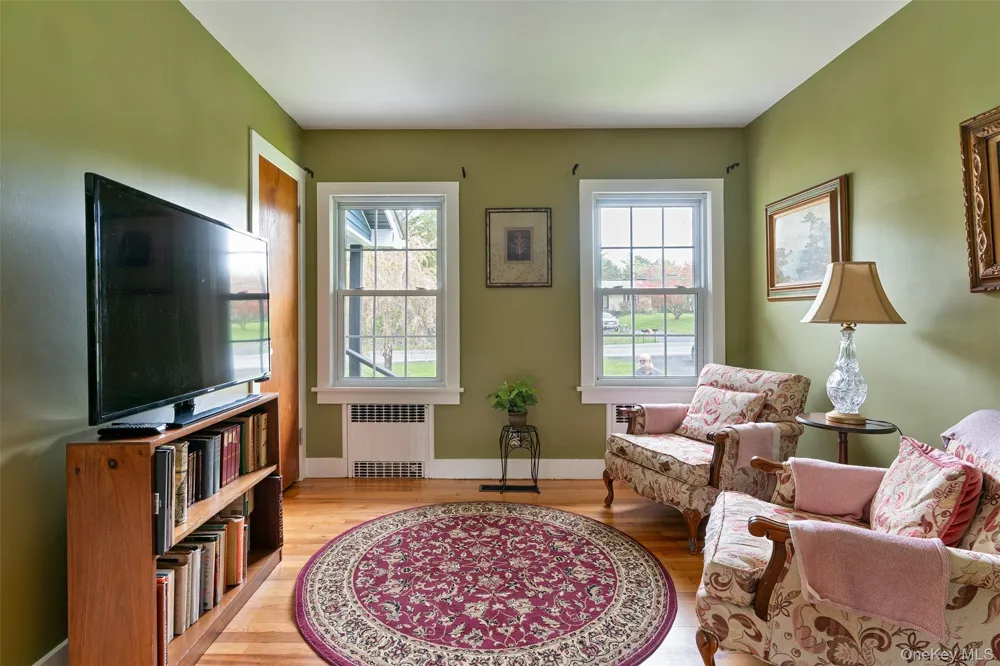 2005 Old Kings Highway Saugerties, NY 12477