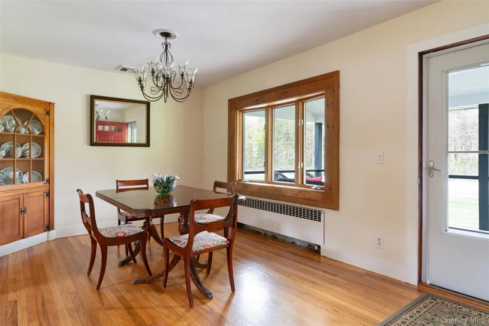2005 Old Kings Highway Saugerties, NY 12477