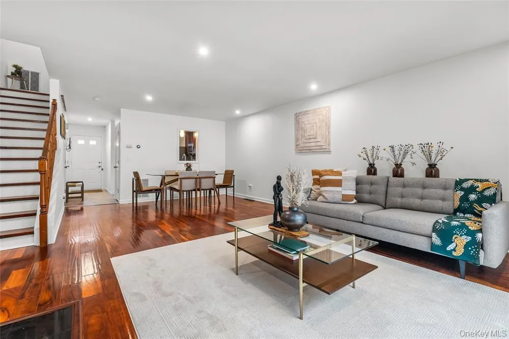503 Twin Brook Court Carmel, NY 10512