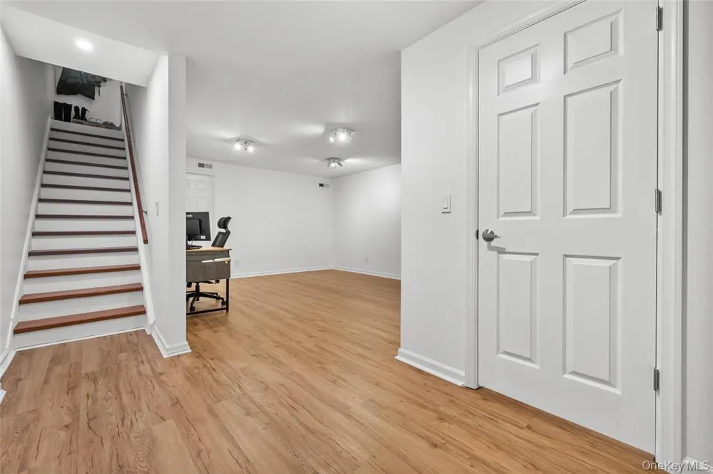 503 Twin Brook Court Carmel, NY 10512