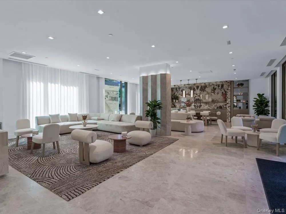 250 E 25th Street #9B New York (Manhattan), NY 10010