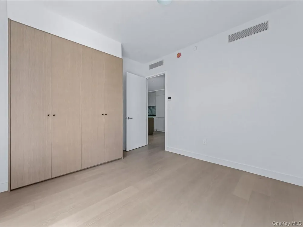250 E 25th Street #9B New York (Manhattan), NY 10010