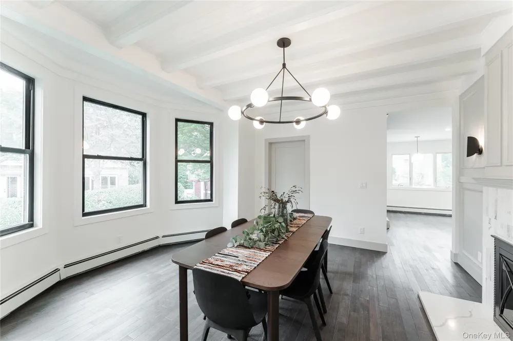 21 Mackey Avenue Port Washington, NY 11050