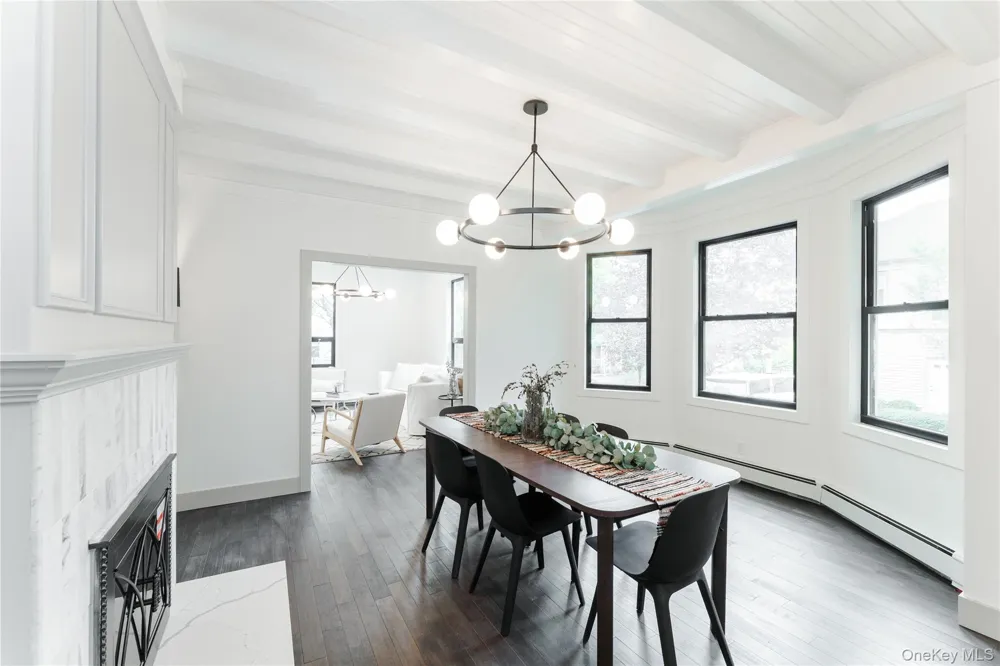 21 Mackey Avenue Port Washington, NY 11050