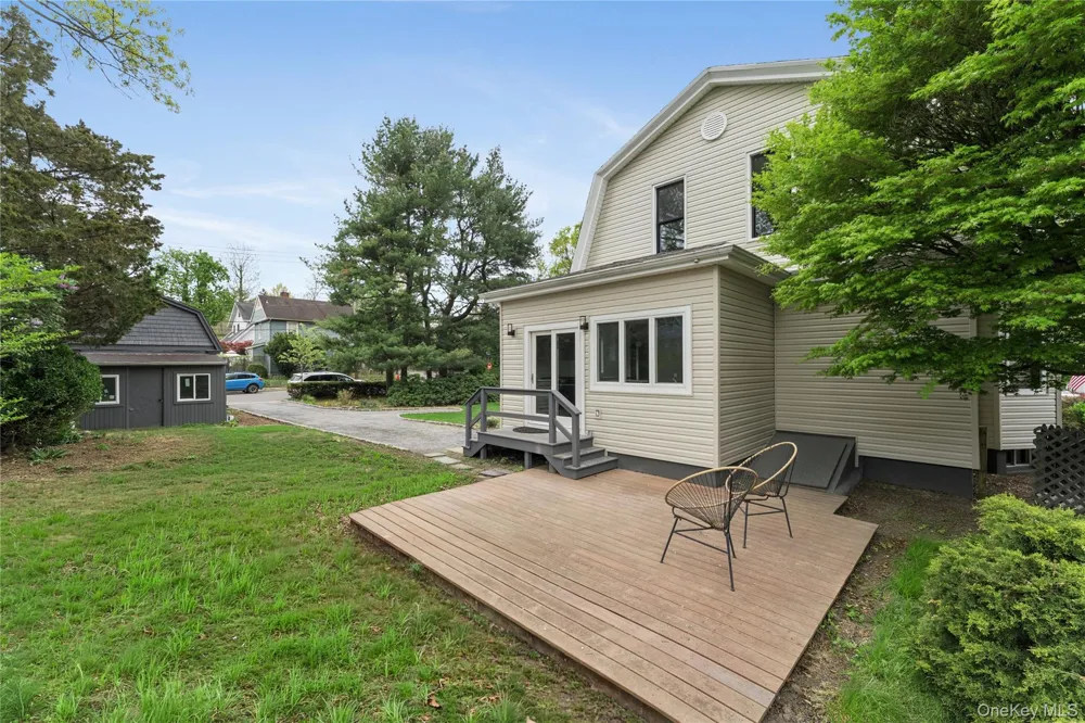 21 Mackey Avenue Port Washington, NY 11050