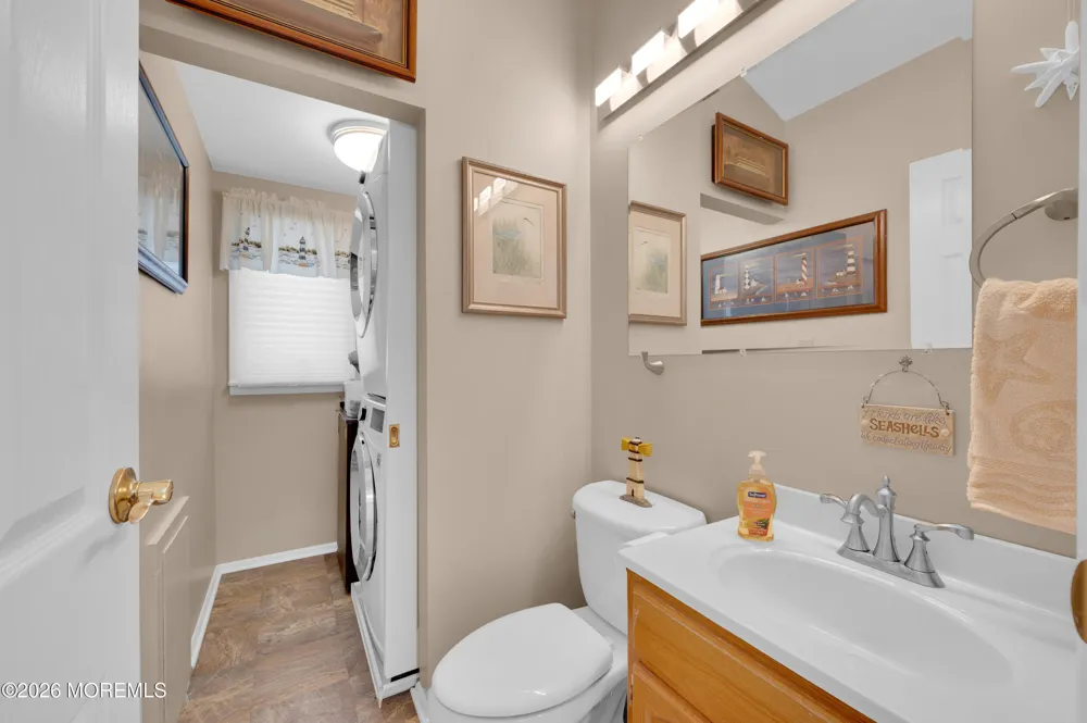 264 Heron Road Tuckerton, NJ 08087