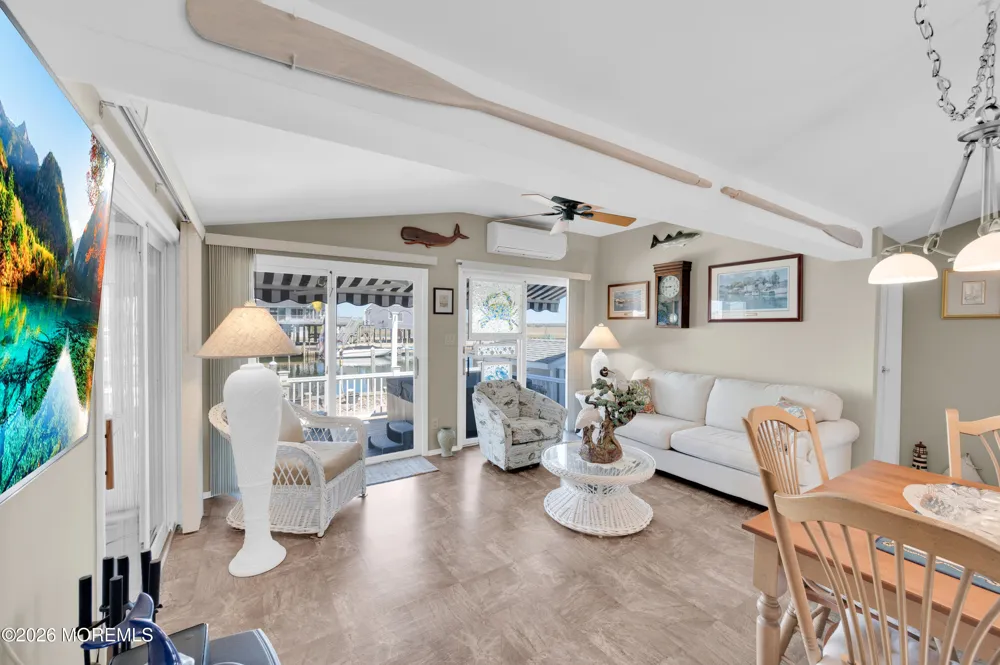 264 Heron Road Tuckerton, NJ 08087