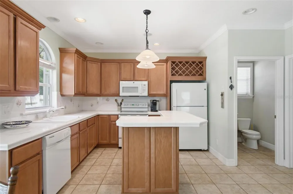 9 WHITEHALL COURT Flagler Beach, FL 32136
