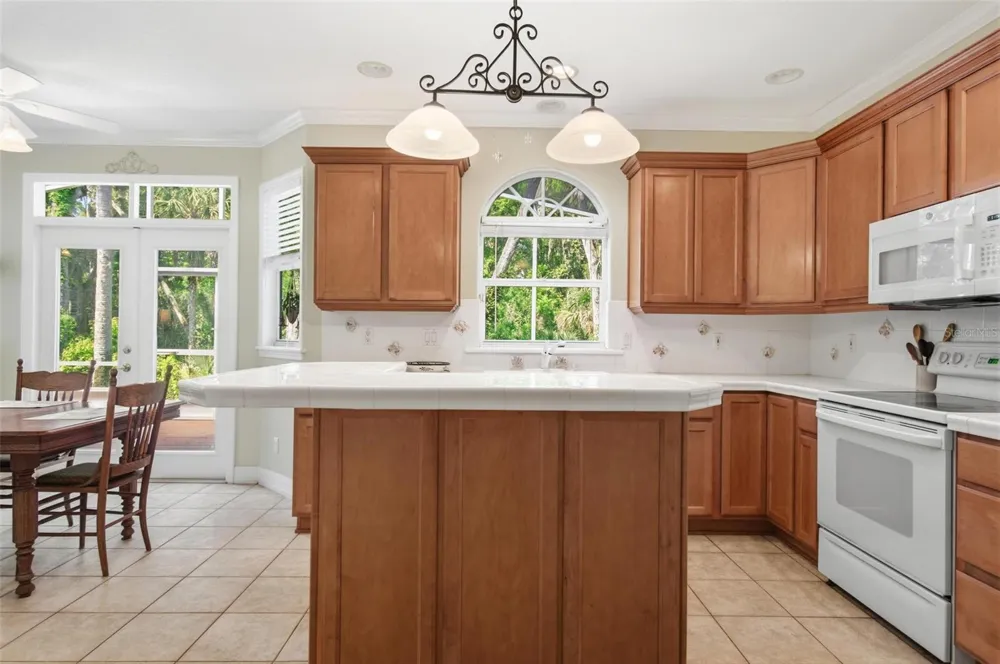 9 WHITEHALL COURT Flagler Beach, FL 32136