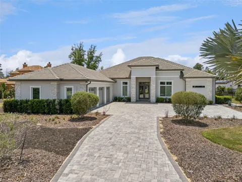 15220 PENDIO DRIVE