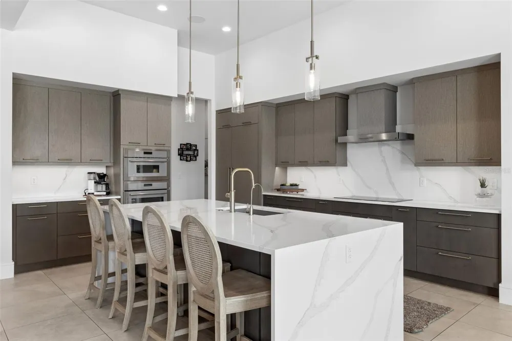 15220 PENDIO DRIVE Bella Collina, FL 34756