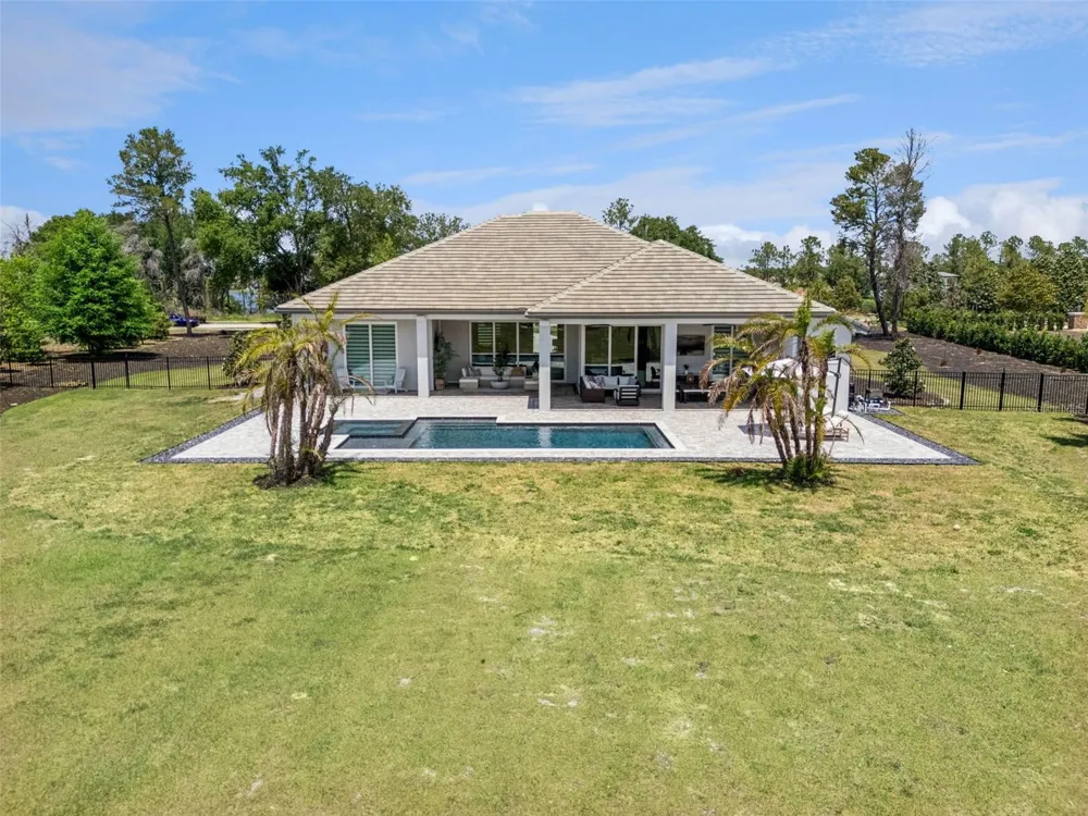 15220 PENDIO DRIVE Bella Collina, FL 34756