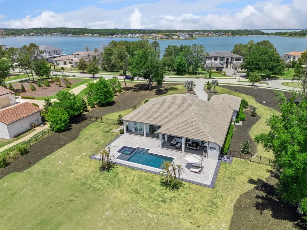 15220 PENDIO DRIVE Bella Collina, FL 34756