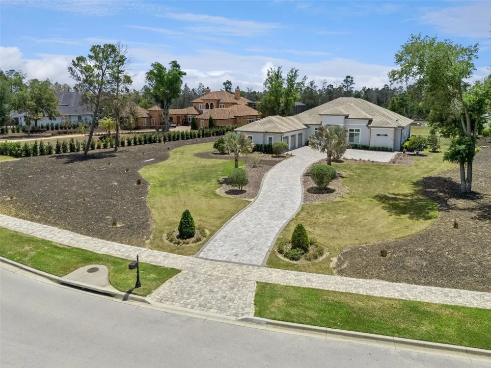 15220 PENDIO DRIVE Bella Collina, FL 34756