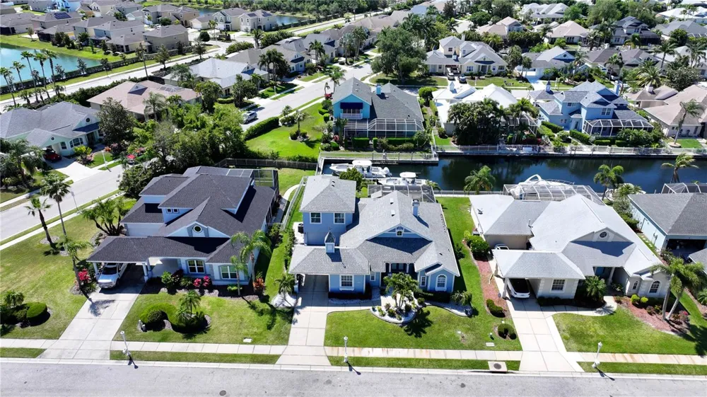 4748 COMPASS DRIVE Bradenton, FL 34208