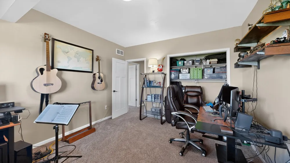 105 Hillwood Drive Lake City, MN 55041