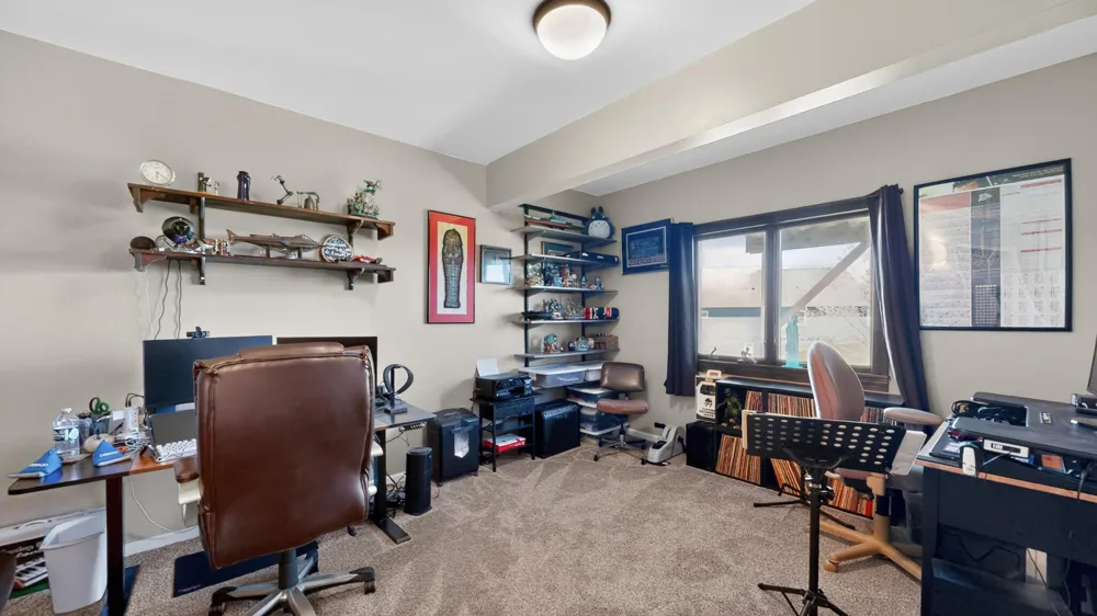 105 Hillwood Drive Lake City, MN 55041
