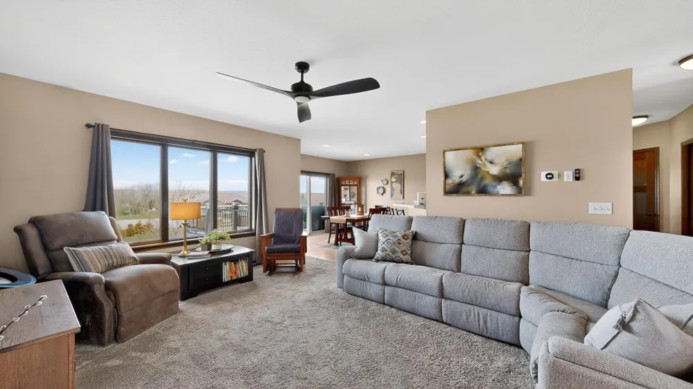 105 Hillwood Drive Lake City, MN 55041
