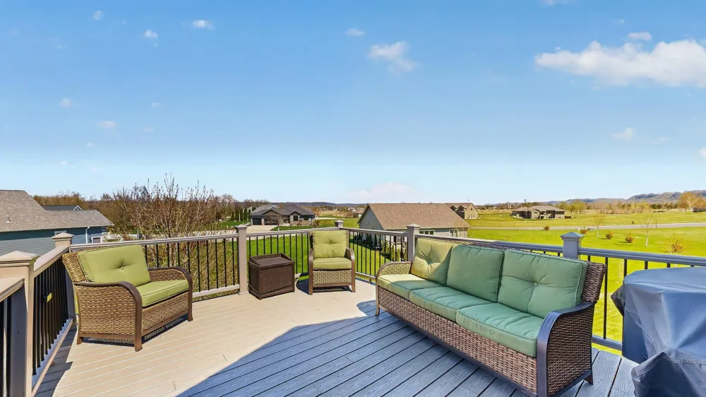 105 Hillwood Drive Lake City, MN 55041