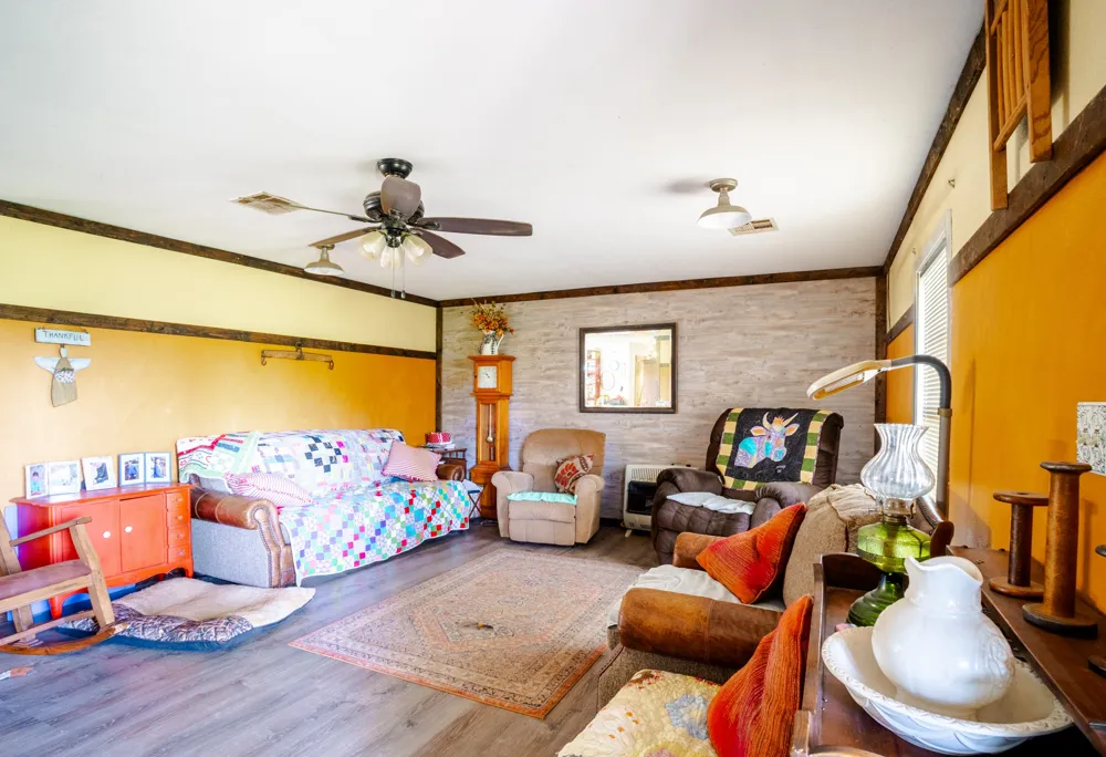 682 Lcr 450 Mexia, TX 76667