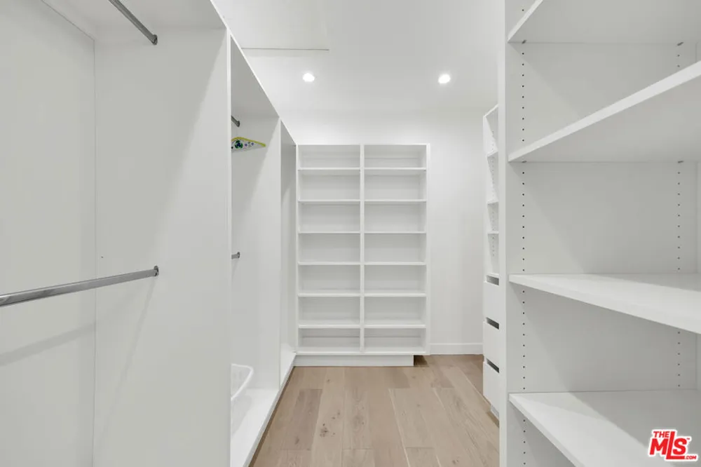 4418 Farmdale Avenue Studio City, CA 91602