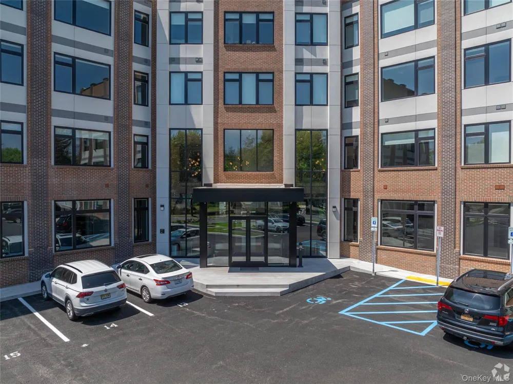 15 Washington Avenue #102 Suffern, NY 10901