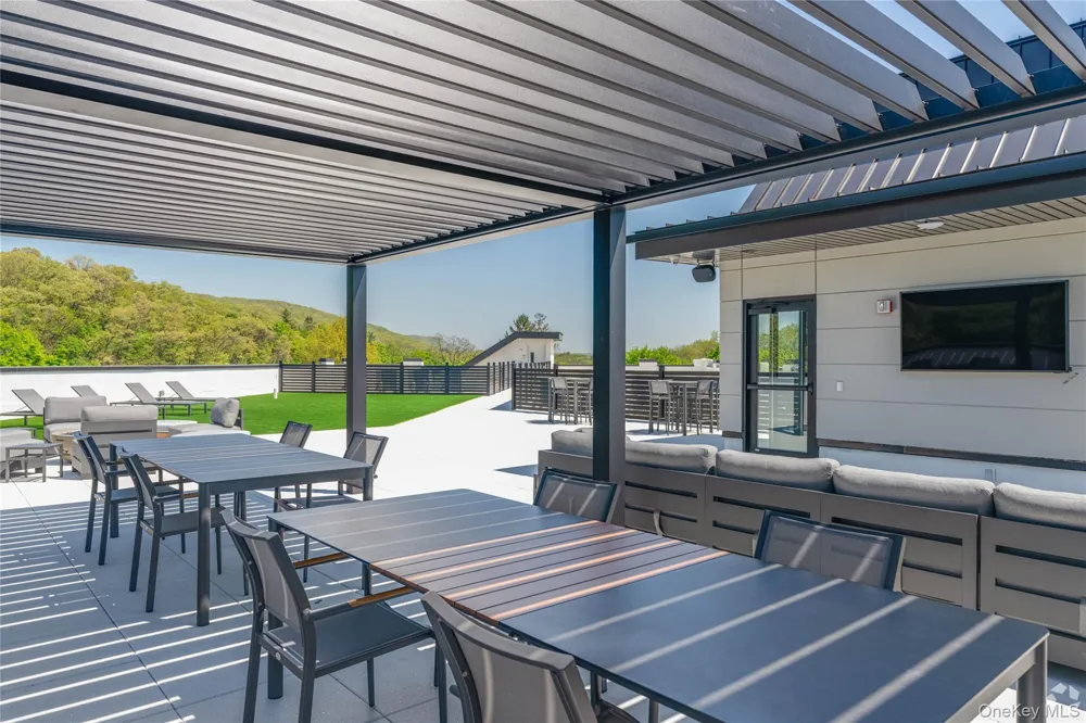 15 Washington Avenue #102 Suffern, NY 10901