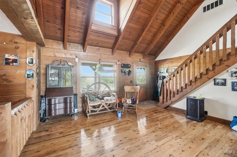 255 W Pekin Road Clearcreek, OH 45036
