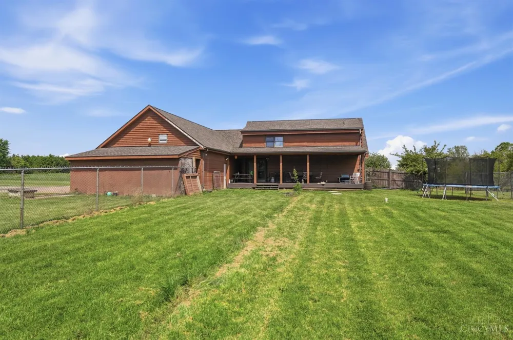 255 W Pekin Road Clearcreek, OH 45036