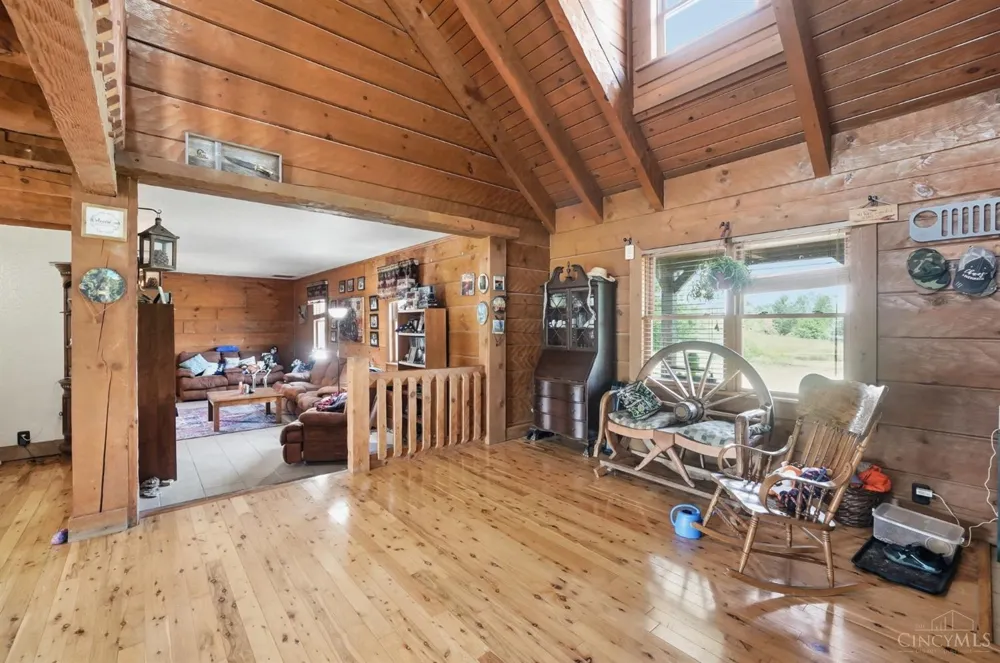 255 W Pekin Road Clearcreek, OH 45036