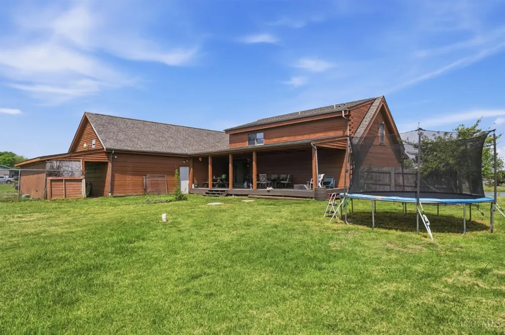 255 W Pekin Road Clearcreek, OH 45036