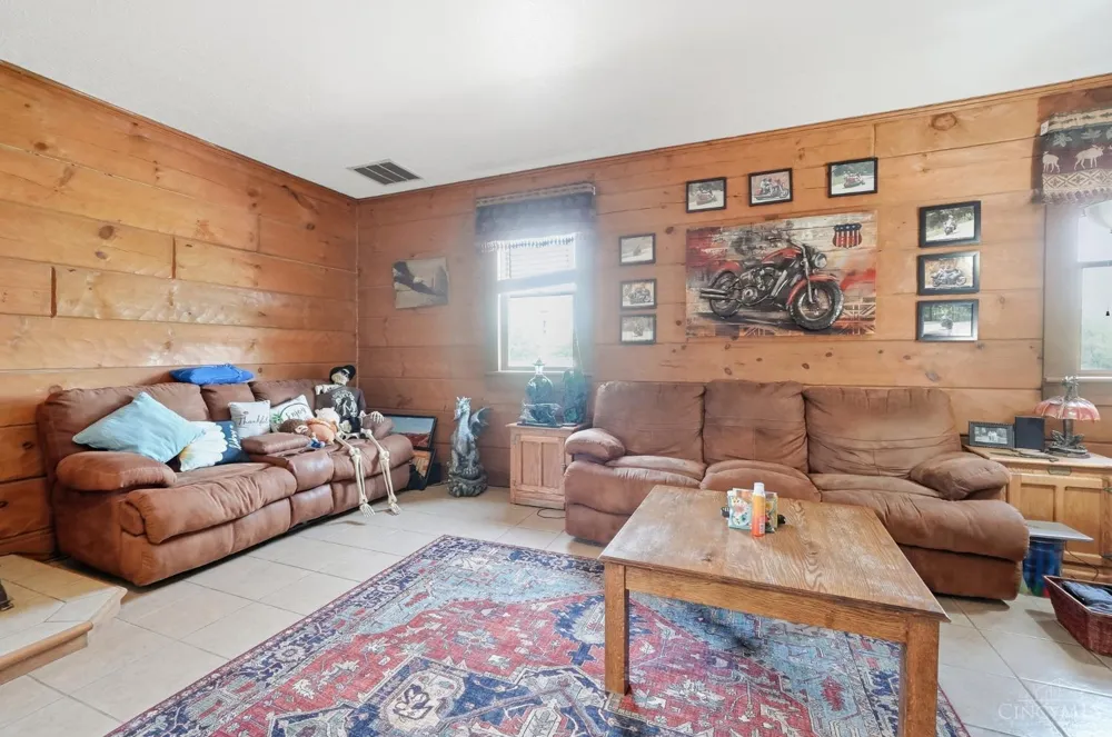 255 W Pekin Road Clearcreek, OH 45036